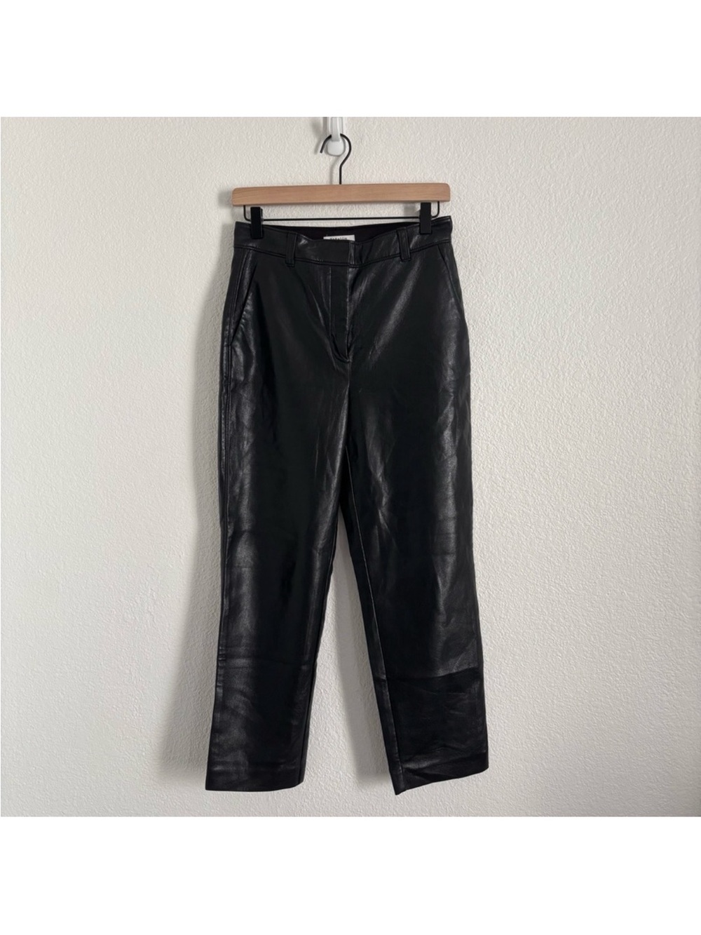 Babaton Aritzia Size 8 Black Command Cropped Vegan Leather Pants - Picture 3 of 6